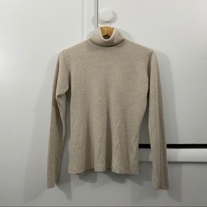 Vintage Van Heusen Soft Ribbed Turtleneck Sweater Size Medium